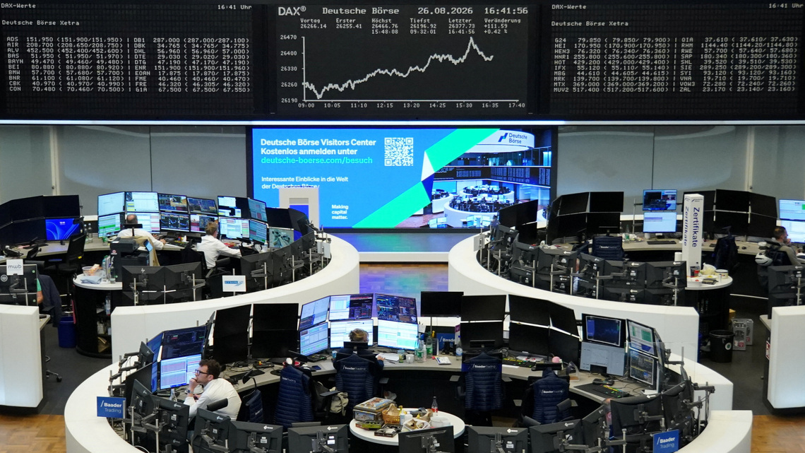 Europe's STOXX 600 slides as France's fiscal, election risks rattle investors 