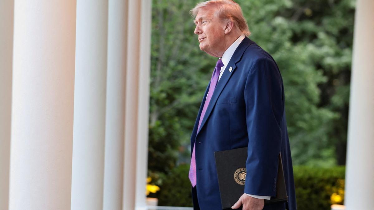 U.S. President Donald Trump prepares to deliver remarks as he hosts his second 'Rose Garden Club' dinner in honour of Police Week at the White House in Washington, D.C., U.S., May 11, 2026. REUTERS/Evelyn Hockstein