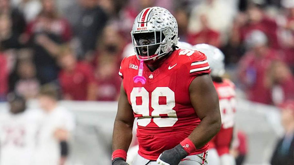  Ohio State Buckeyes defensive tackle Kayden McDonald (98) celebrates during the first half of the Big Ten Conference championship game against the Indiana Hoosiers at Lucas Oil Stadium in Indianapolis on Dec. 6, 2025. | Adam Cairns/Columbus Dispatch / USA TODAY NETWORK via Imagn Images 