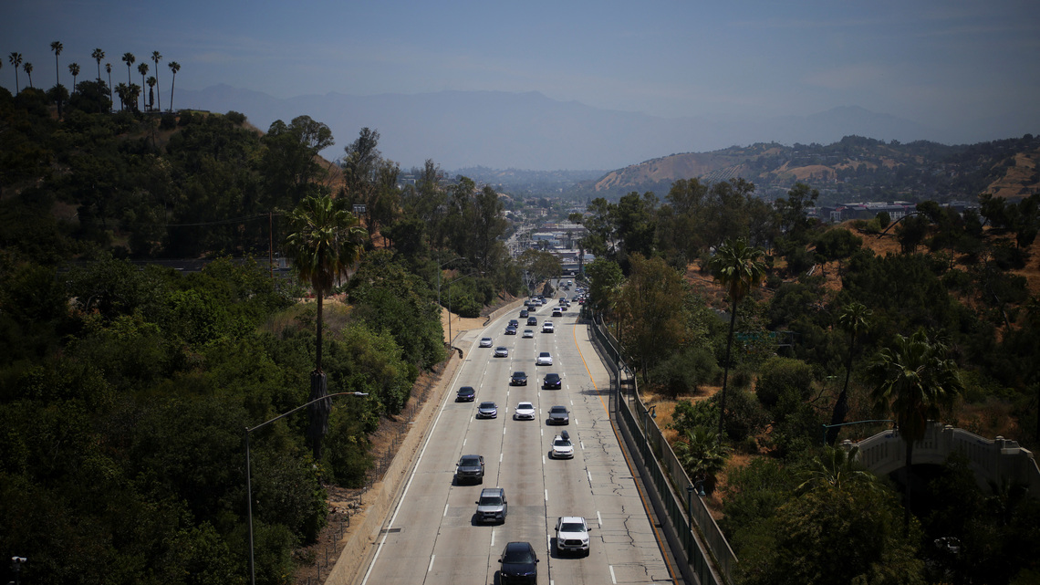 Republican US senators propose to repeal California emissions rules 