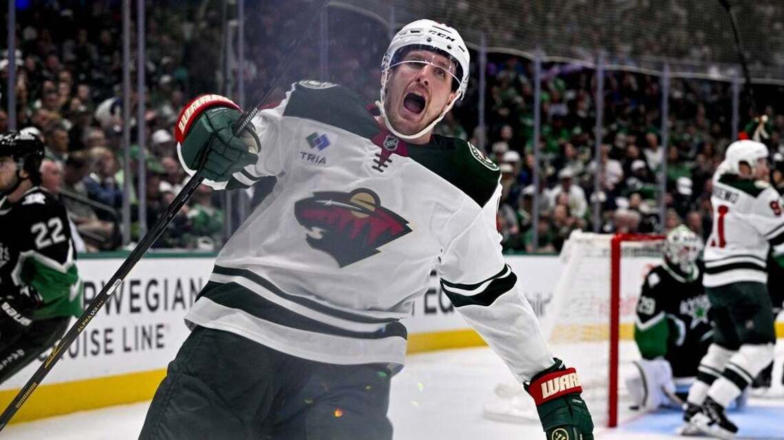 Wild sign F Michael McCarron to 6-year contract 