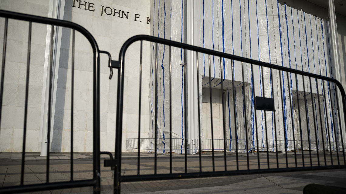 Trump rushes to put imprint on DC - if lawsuits don't stop him 