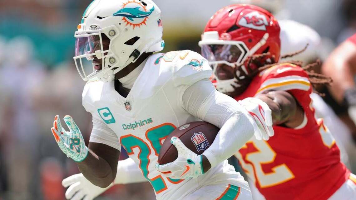 Dolphins RB De'Von Achane (ACL) out for season
