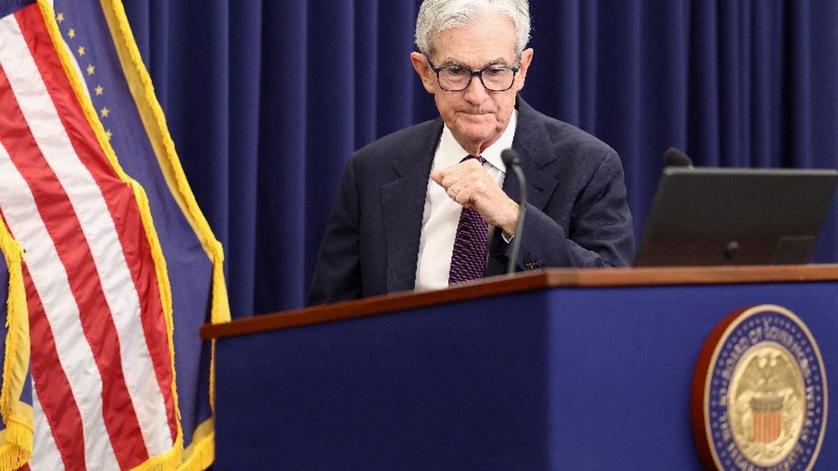 FILE PHOTO: U.S. Federal Reserve Chair Jerome Powell attends a press conference following a two-day meeting of the Federal Open Market Committee (FOMC), at the U.S. Federal Reserve in Washington, D.C., U.S., April 29, 2026. REUTERS/Kevin Lamarque/File Photo