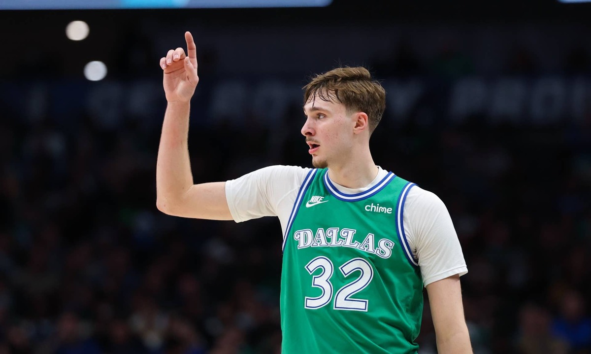  Jan 29, 2026; Dallas, Texas, USA; Dallas Mavericks forward Cooper Flagg (32) reacts during the second half against the Charlotte Hornets at American Airlines Center. Mandatory Credit: Kevin Jairaj-Imagn Images 