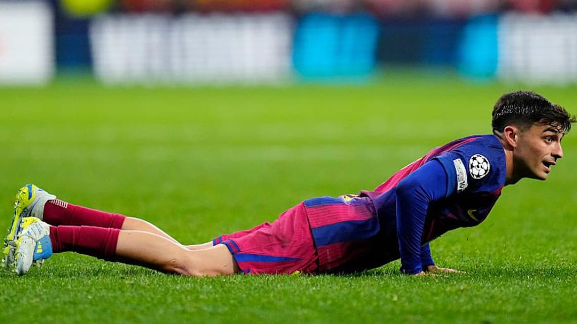  Pedri hasn't looked like himself as of late. | Jose Breton/Pics Action/NurPhoto/Getty Images 