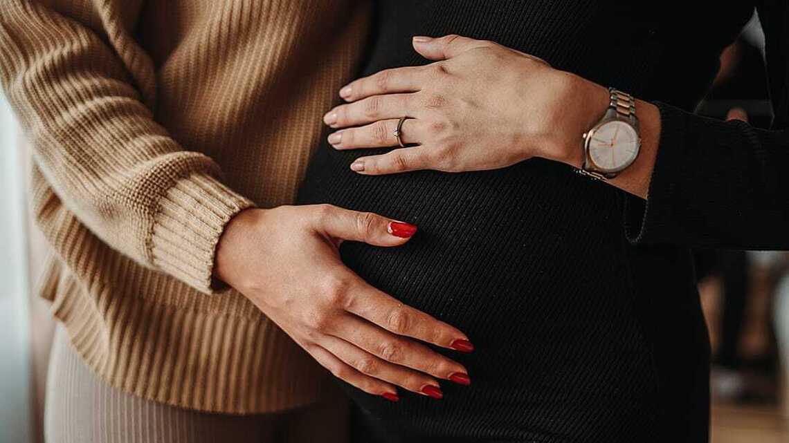 The pros and cons of being a surrogate 