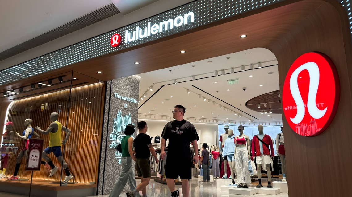 Lululemon makes big cuts to pop-up stores 