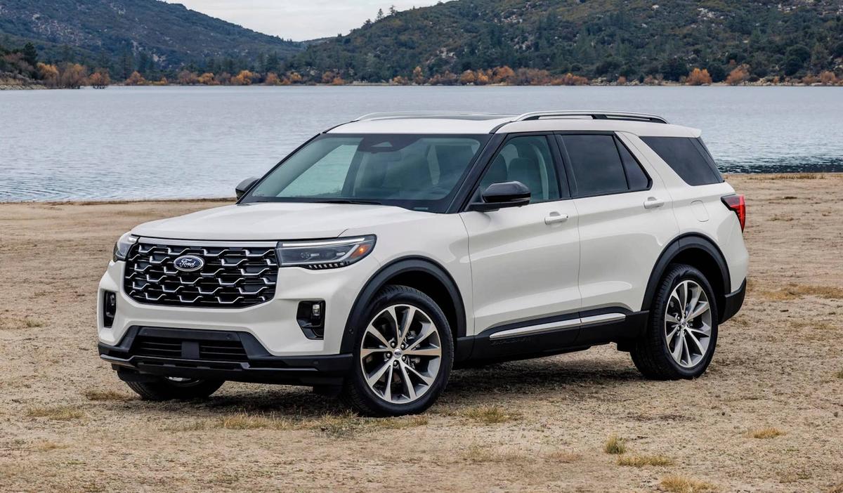  2025 Ford Explorer Platinum Ford