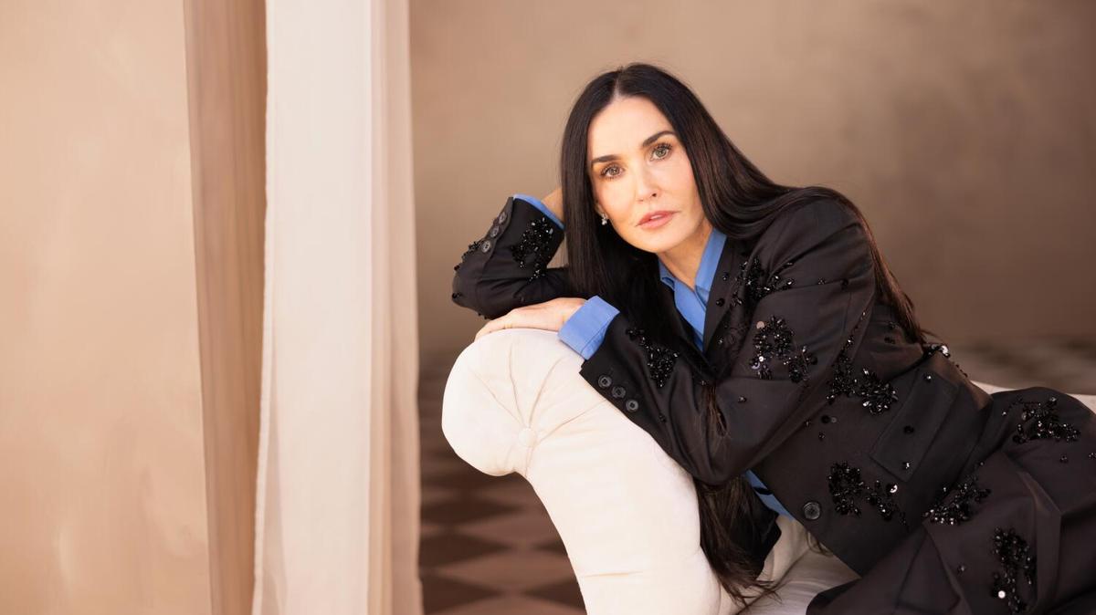 EL SEGUNDO-CA-NOVEMBER 17, 2024: Demi Moore is photographed at the Los Angeles Times on November 17, 2024. (Christina House / Los Angeles Times)