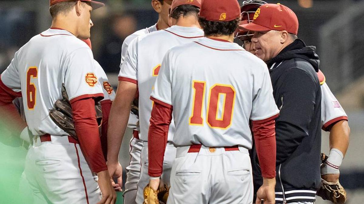  USC meets on the mound as the Oregon Ducks host the USC Trojans on May 14, 2026, in Eugene, Oregon. | Ben Lonergan/The Register-Guard / USA TODAY NETWORK via Imagn Images 