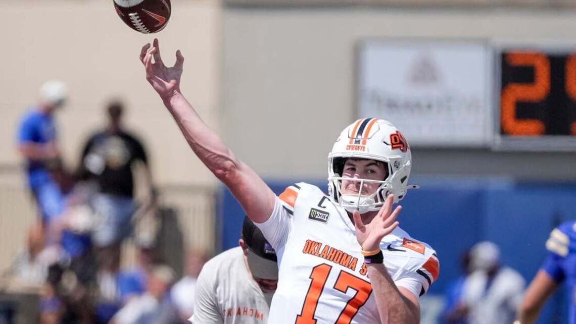 Wobbled after rocky win, No. 6 Oregon dives into Oklahoma State