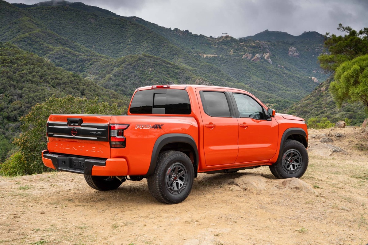 2026 Nissan Frontier