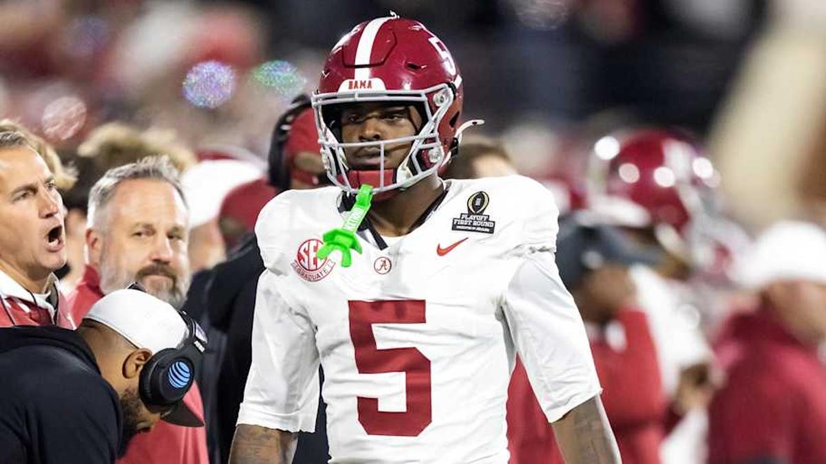  Dec 19, 2025; Norman, OK, USA; Alabama Crimson Tide wide receiver Germie Bernard (5) against the Oklahoma Sooners during the CFP National Playoff First Round at Gaylord Family Oklahoma Memorial Stadium. | Mark J. Rebilas-Imagn Images 