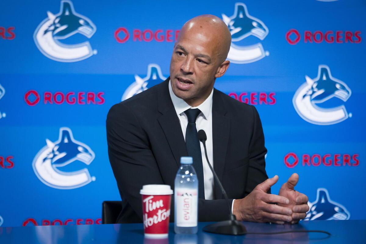  Canucks Should Be In No Rush To Name A New Captain 
