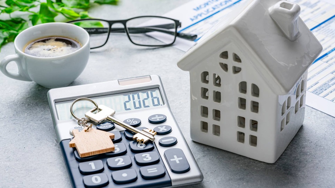Invest in Realty Income stock to earn $100 in monthly dividends