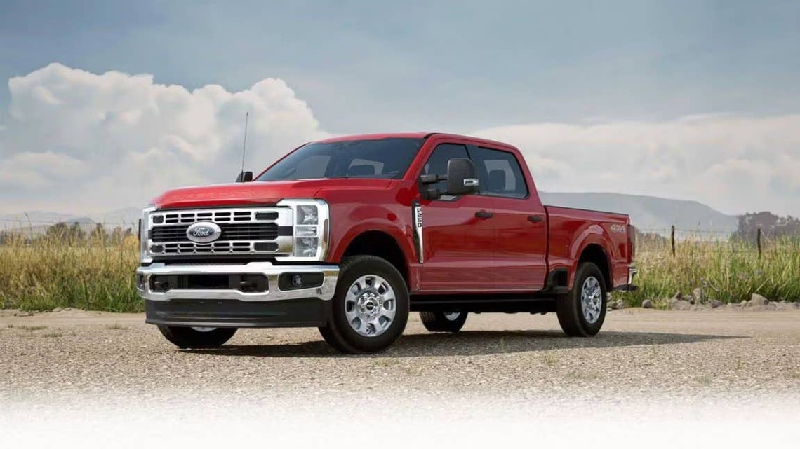 2026 Ford F-250 vs. Ram 2500: Which One Costs Less to Fill Up?