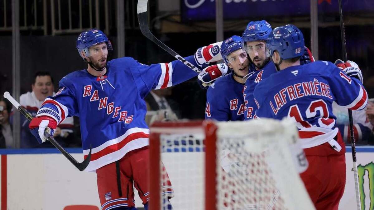 Rangers thrash Ducks, reach 6-0-0 at home for first time in 36 years ...