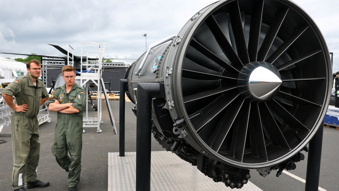 Aircraft lessor Azorra sees engine issues improving, strong demand for regional jets 