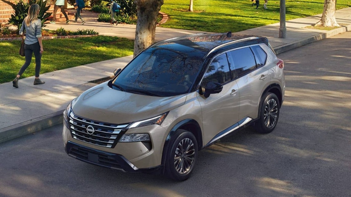 We Compared the 2026 Nissan Rogue and Hyundai Tucson. One Comes Out Ahead 