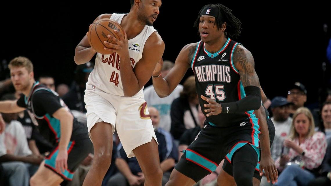 Cavs wipe out deficit, extend surge with win over Grizzlies 