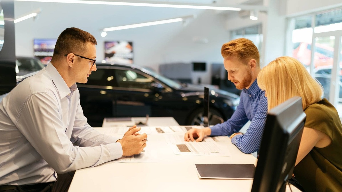  Subprime auto borrowers are defaulting at crisis-era levels, signaling stress concentrated in auto lending rather than broader consumer weakness. 