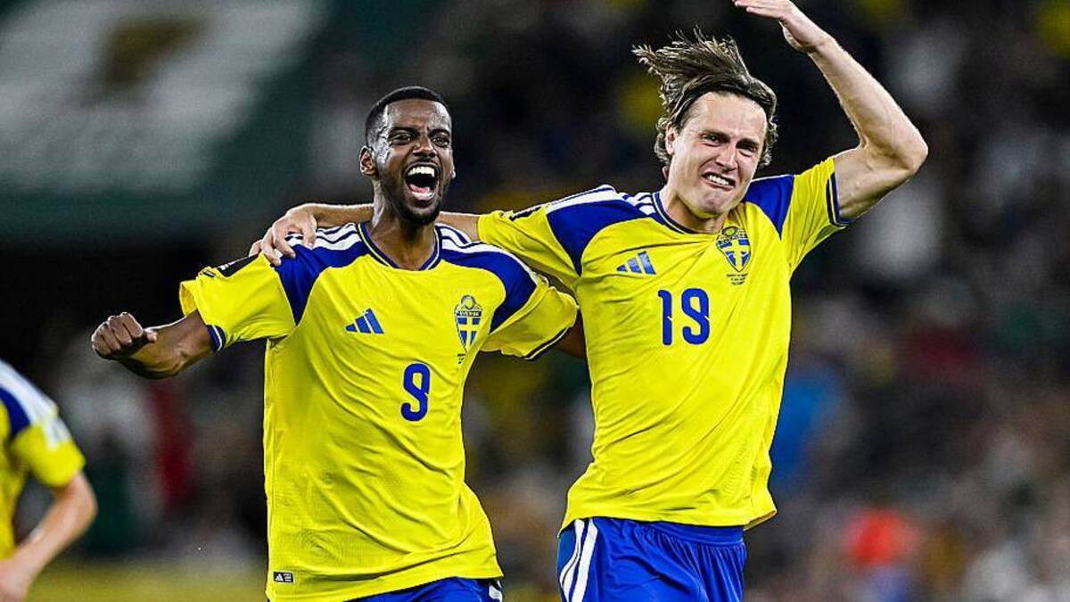  Sweden is in a strong position. | Martín Fonseca/Eurasia Sport Images/Getty Images 
