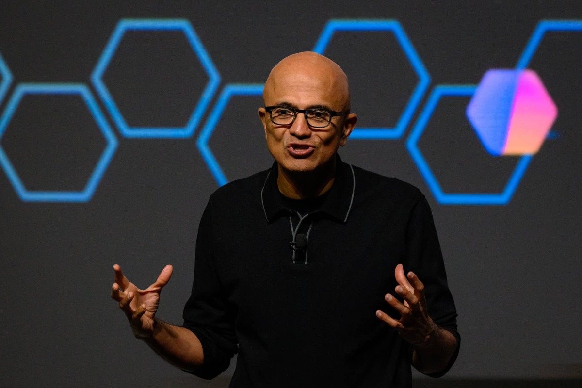  Microsoft reportedly plans layoffs as it shifts spending toward artificial intelligence investments 