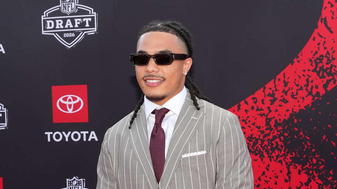  Apr 23, 2026; Pittsburgh, PA, USA; Southern California Trojans receiver Makai Lemon poses on the red carpet before the 2026 NFL Draft at Point State Park. Mandatory Credit: Kirby Lee-Imagn Images | Kirby Lee-Imagn Images 
