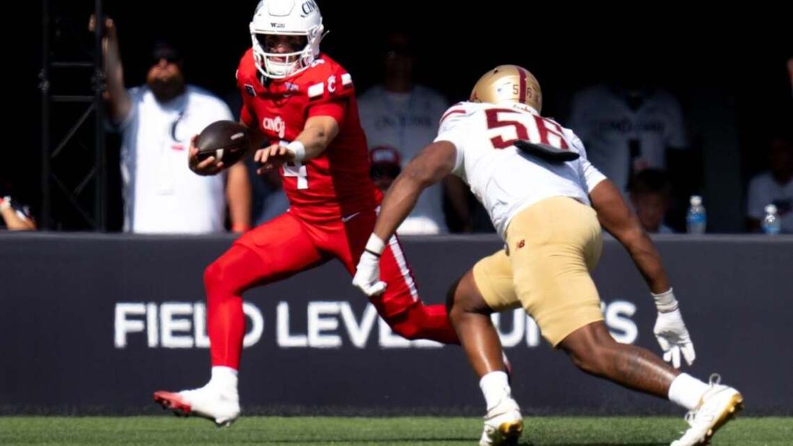 JC French IV's 4 TDs lift Cincinnati past Boston College 