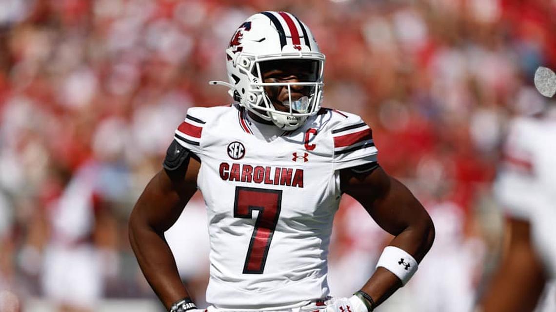 South Carolina Gamecocks defensive back Nick Emmanwori (7).