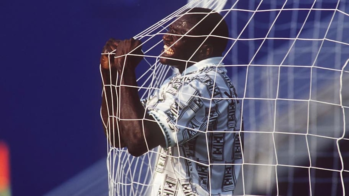  Rashidi Yekini's celebration at the 1994 World Cup was iconic. | Getty/Bongarts 