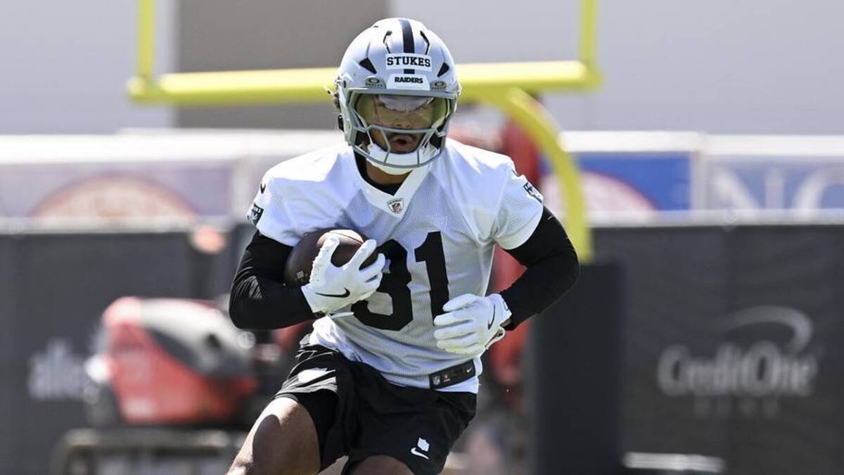  May 20, 2026; Henderson, NV, USA; Las Vegas Raiders safety Treydan Stukes (31) practices during organized team activities at Intermountain Health Performance Center. Mandatory Credit: Candice Ward-Imagn Images | Candice Ward-Imagn Images 
