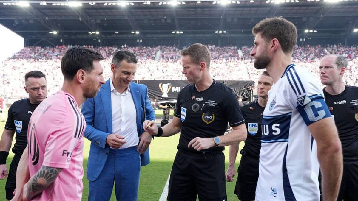  Lionel Messi (left) and Thomas Müller (right) played against each other for likely the last time in the 2025 MLS Cup final. | Elsa/Getty Images 