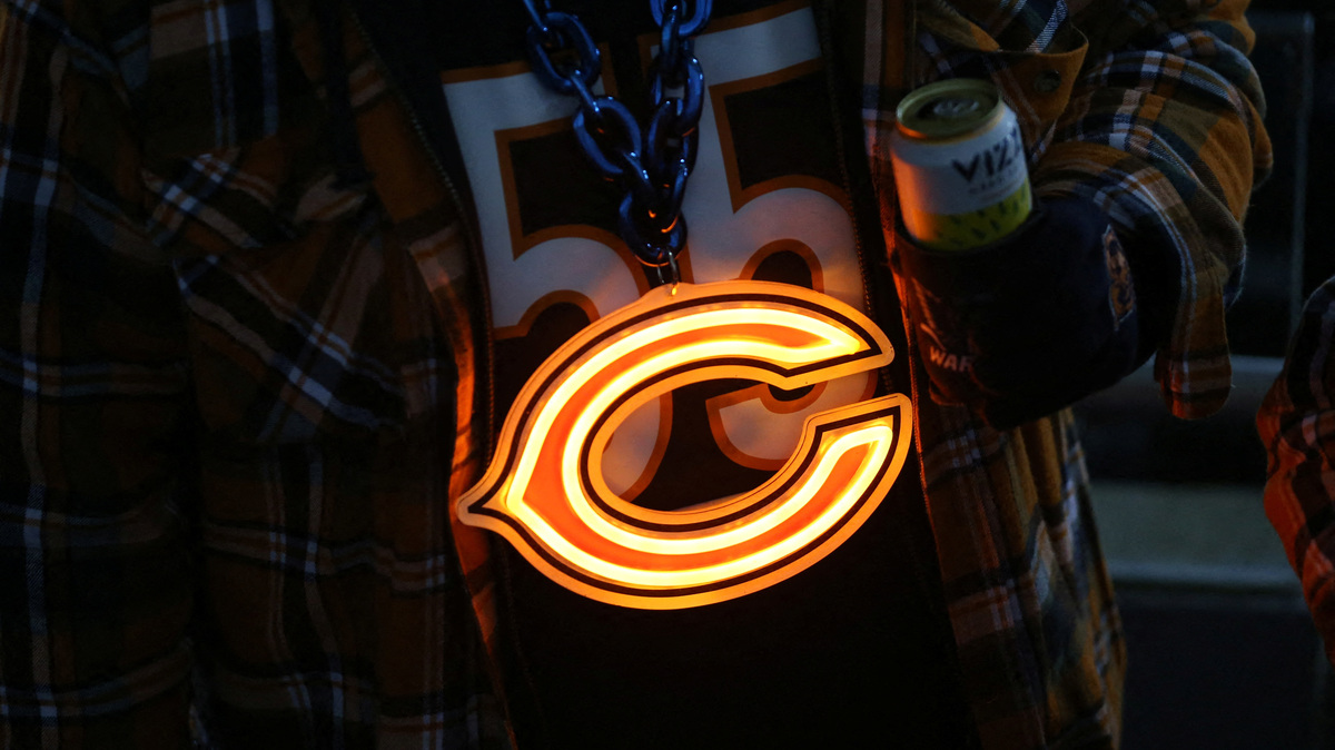 FILE PHOTO: Dec 26, 2024; Chicago, Illinois, USA; The Chicago Bears logo is seen lit up on a fan prior to a game between the Chicago Bears and Seattle Seahawks at Soldier Field. Mandatory Credit: Talia Sprague-Imagn Images/File Photo