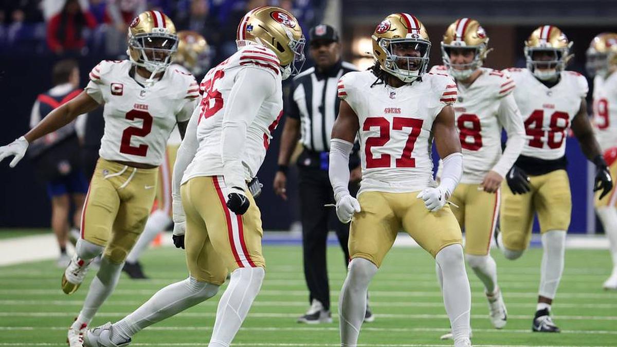  Dec 22, 2025; Indianapolis, Indiana, USA; San Francisco 49ers safety Ji'Ayir Brown (27) celebrates after a play against the Indianapolis Colts with teammates in the first quarter of the game at Lucas Oil Stadium. Mandatory Credit: Trevor Ruszkowski-Imagn Images | Trevor Ruszkowski-Imagn Images 