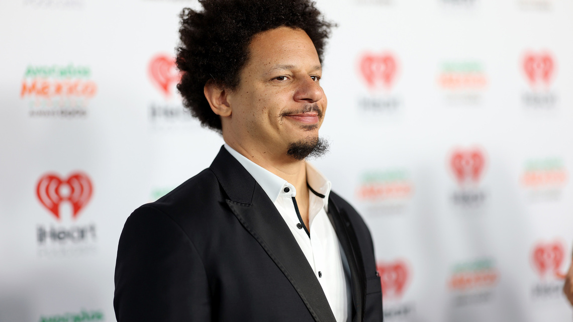 Eric André, Clayton English settle lawsuit over racial profiling at Atlanta airport 