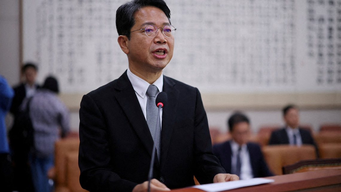 South Korea justice nominee withdraws in Lee's second cabinet setback as polls slide 