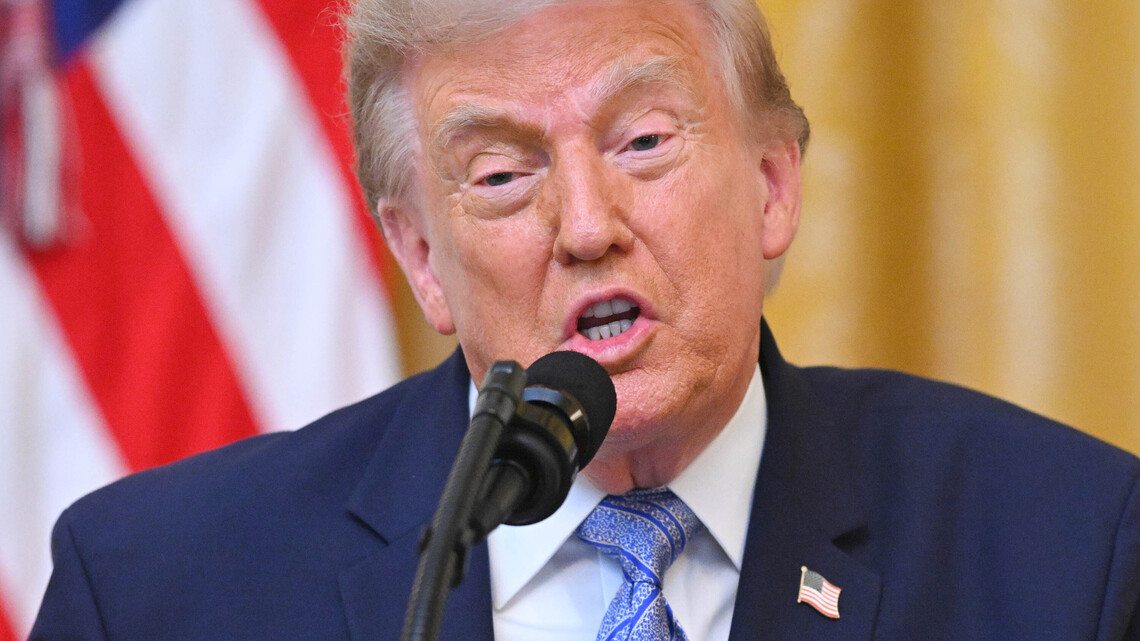 Trump hardens stance on Iran, clouding hopes for Hormuz deal 
