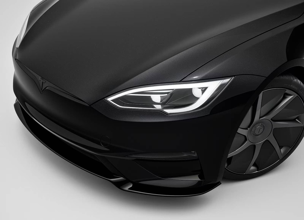2026 Tesla Model S Plaid