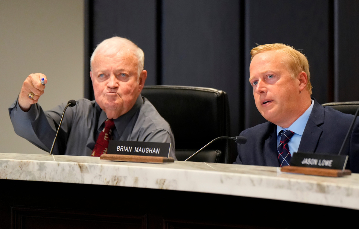 Last-minute tweaks to Oklahoma County budget leave officials confused ...