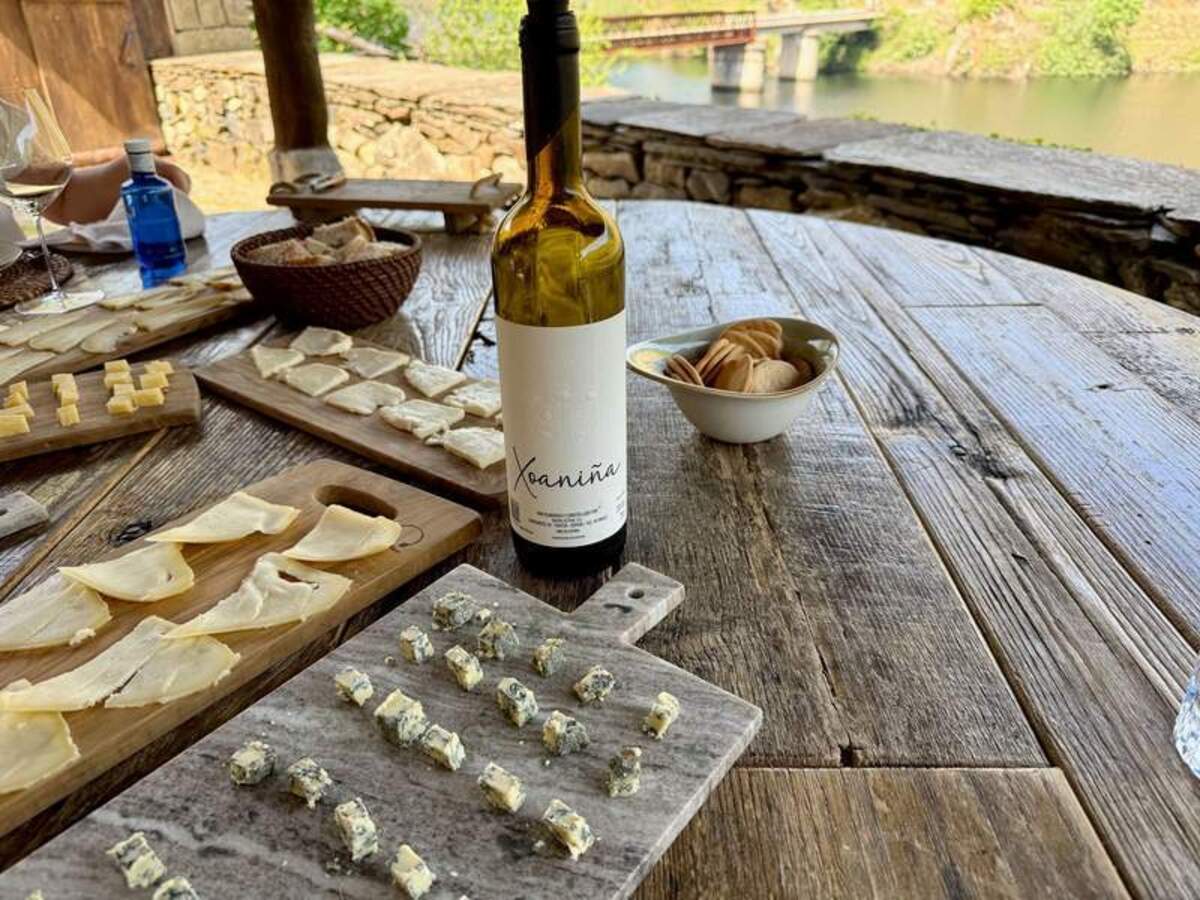  Cheese and wine spread out for lunch at Sacra Activa. Photo credit: Margot Black 