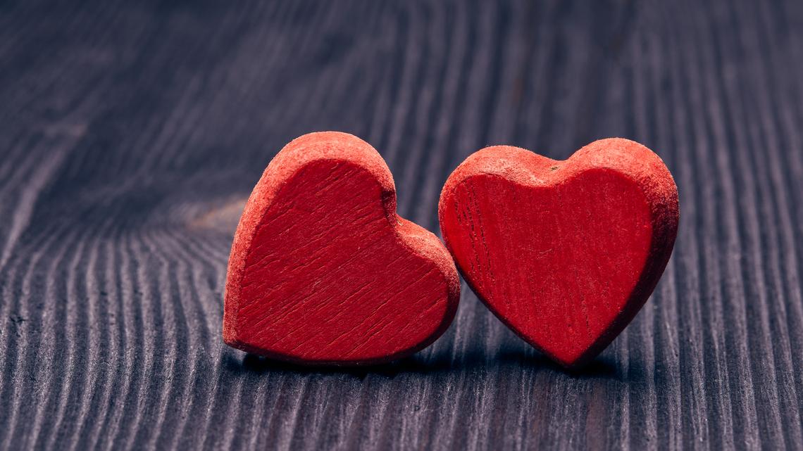 Ask Anna: Help! I don't know how to handle Valentine's Day in a new relationship 