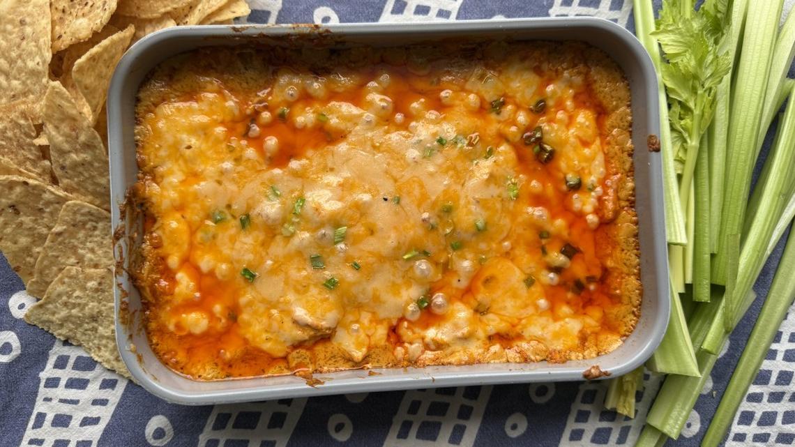 The Viral Buffalo Chicken Dip That Will Be a Smash Hit at Your Super Bowl Party 