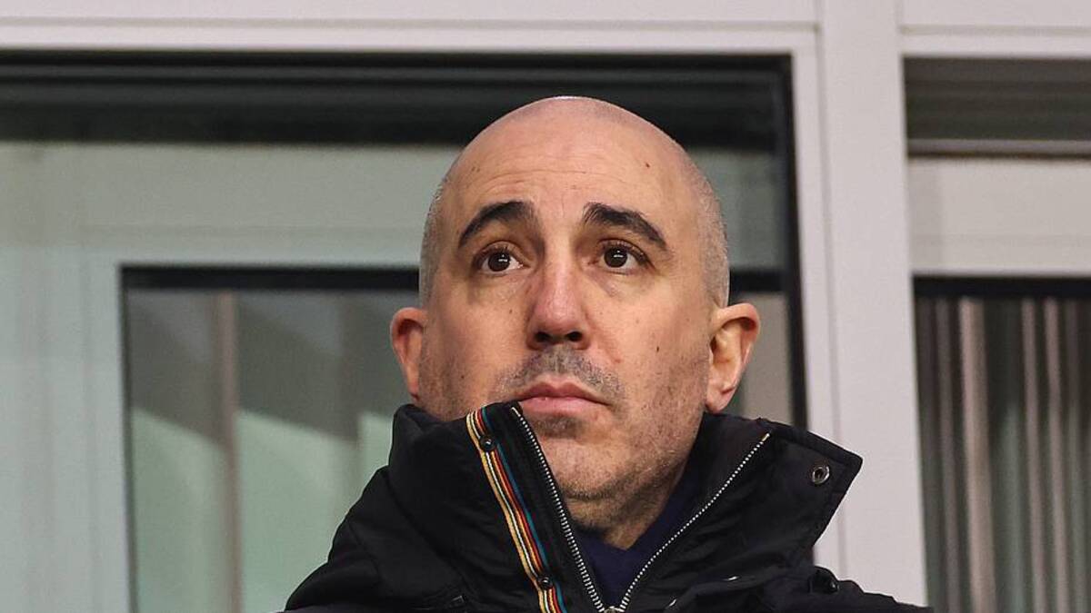  Omar Berrada has a clear plan in mind for Man Utd's summer business. | Robbie Jay Barratt/AMA/Getty Images 