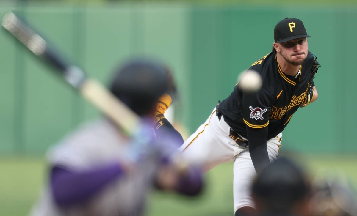  Pittsburgh Pirates starting pitcher Paul Skenes (30) © Charles LeClaire-Imagn Images