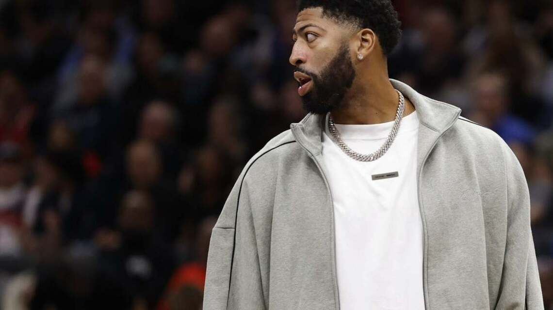Report: Wizards won't entertain trade offers for Anthony Davis 
