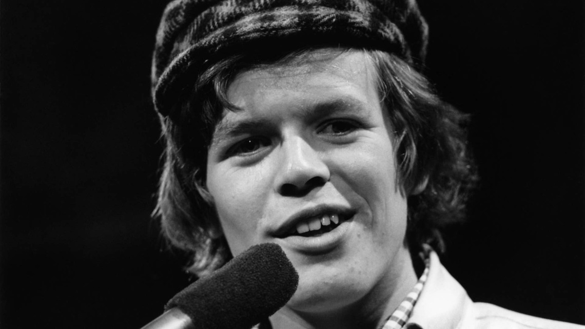 1965 Rock Song, With 17-Year-Old Singer of Herman's Hermits, Is Still a Powerful Hit 61 Years Later 