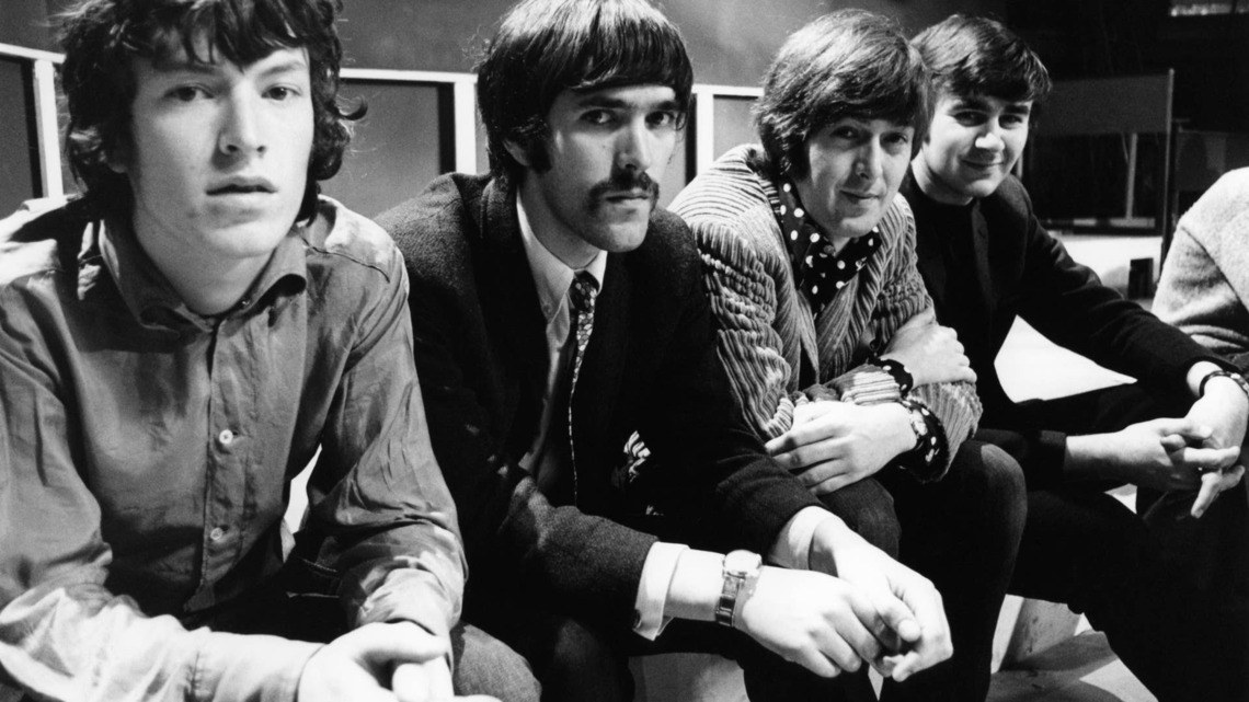 1966 Classic Rock Anthem, Written in 10 Minutes, Was Sung by an 18-Year-Old 