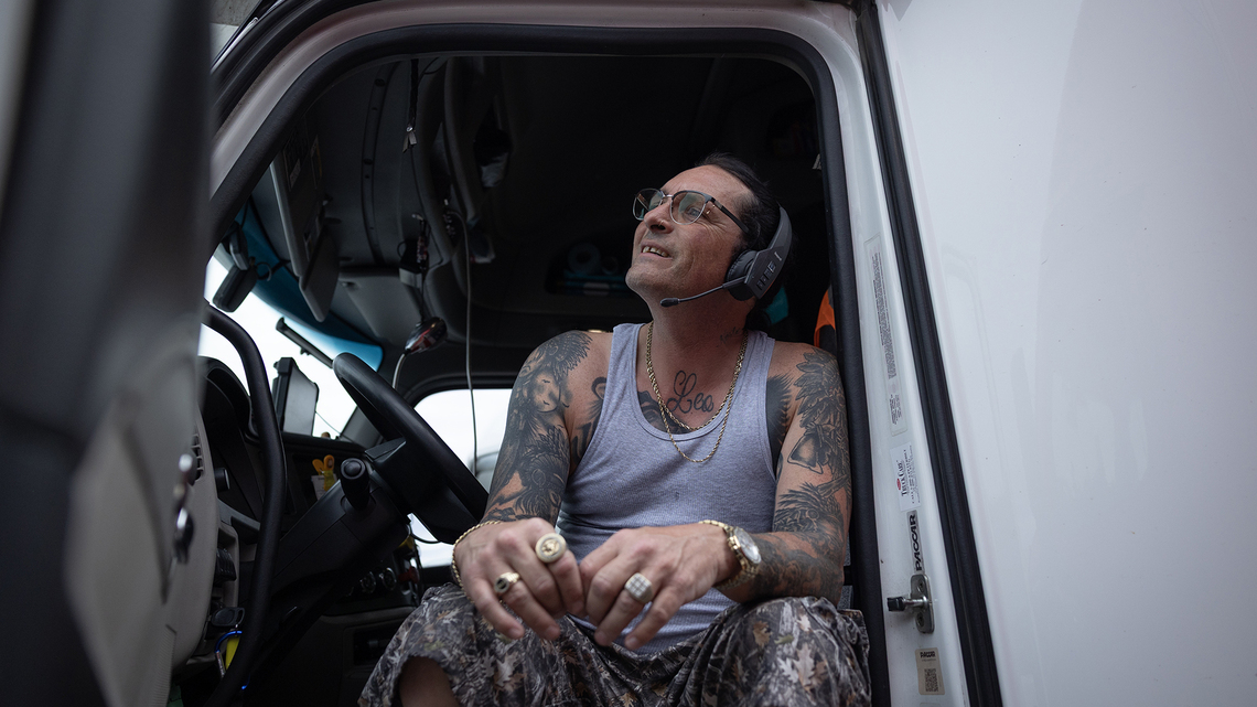 Why California truckers always seem to be on the phone while they drive